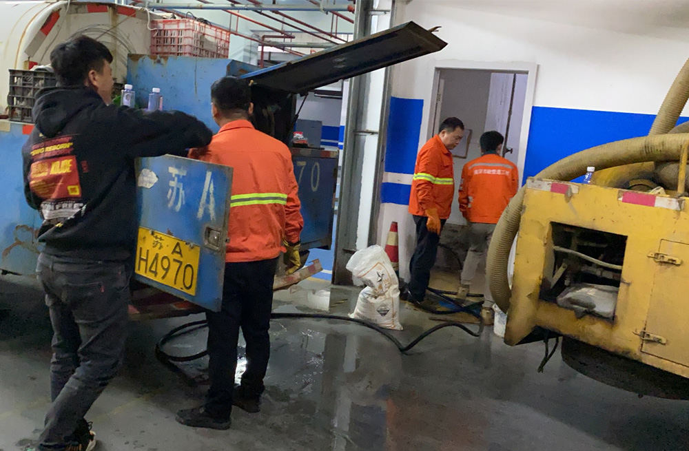 浦东地下室管道清洗